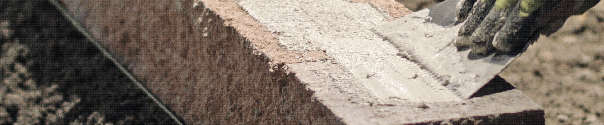 Gartenmauer bauen Schritt für Schritt