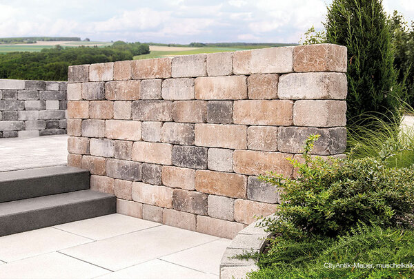 CityAntik Mauer muschelkalk