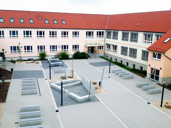 Schulhof Gemeinschaftsschule Olbisleben